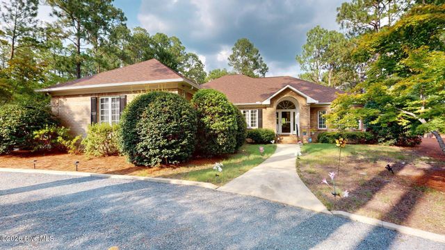 28 Devon Drive, Pinehurst, NC 28374