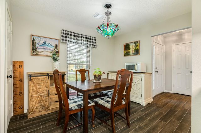 509 Humble Drive, West Columbia, TX 77486