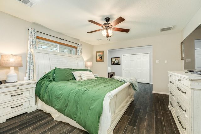 509 Humble Drive, West Columbia, TX 77486