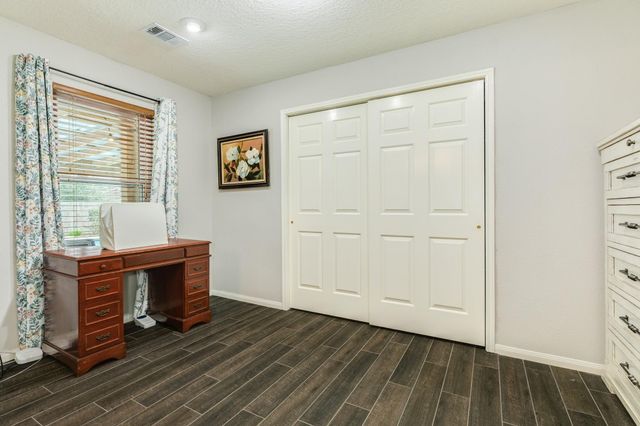 509 Humble Drive, West Columbia, TX 77486