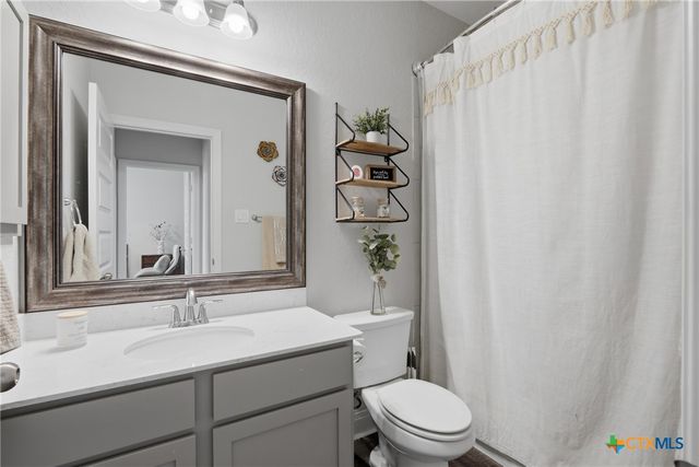 3204 Joshs Way, Marion, TX 78124