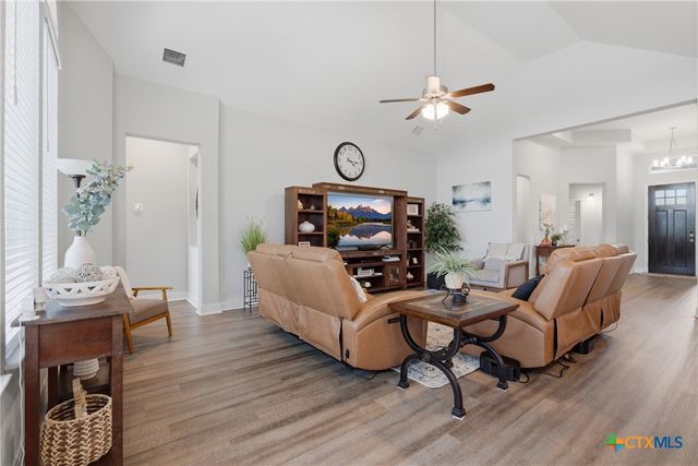 3204 Joshs Way, Marion, TX 78124