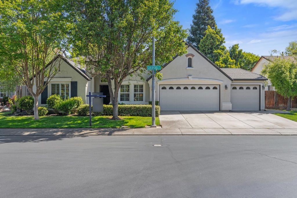 3808 Guildford Ln, Modesto, CA 95355