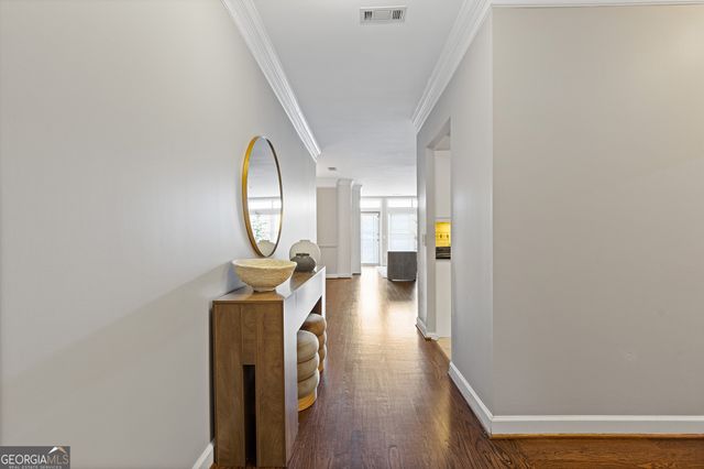 3334 Peachtree Road NE 109, Atlanta, GA 30326