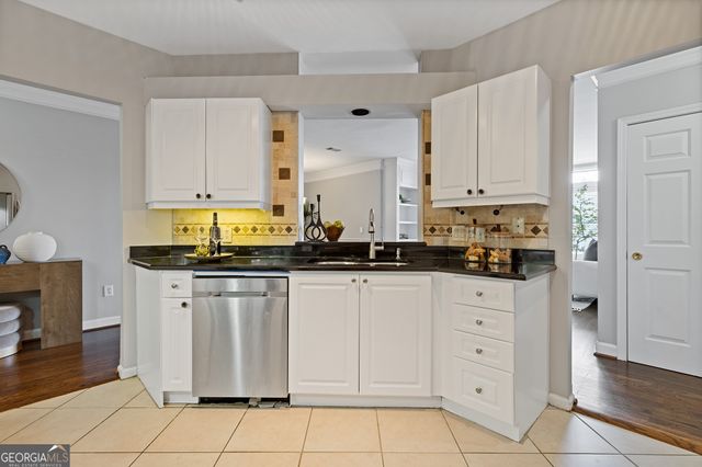 3334 Peachtree Road NE 109, Atlanta, GA 30326