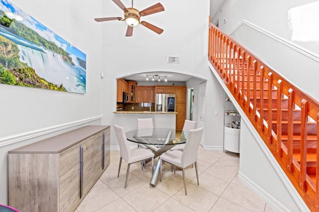 4236 Palm Bay Circle B, West Palm Beach, FL 33406