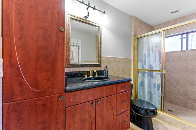 4236 Palm Bay Circle B, West Palm Beach, FL 33406