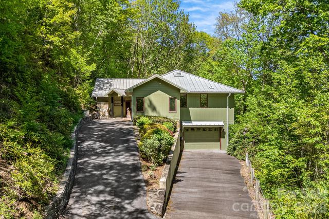 1760 Winding Creek Drive, Waynesville, NC 28786