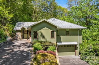1760 Winding Creek Drive, Waynesville, NC 28786