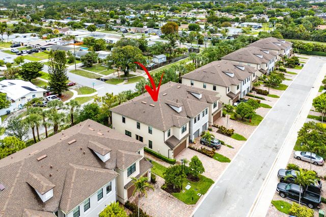 2350 Post Street, Palm Springs, FL 33406