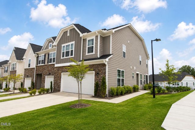 823 Bristol Bridge Drive, Cary, NC 27519
