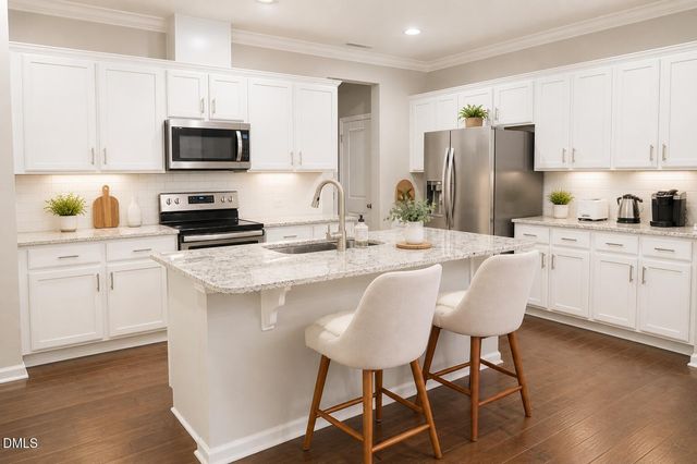 823 Bristol Bridge Drive, Cary, NC 27519
