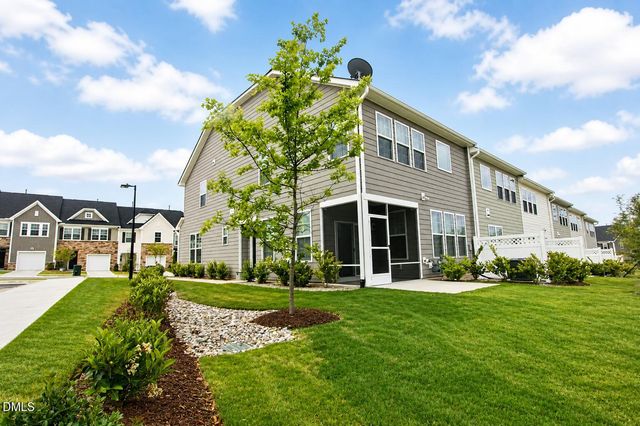823 Bristol Bridge Drive, Cary, NC 27519