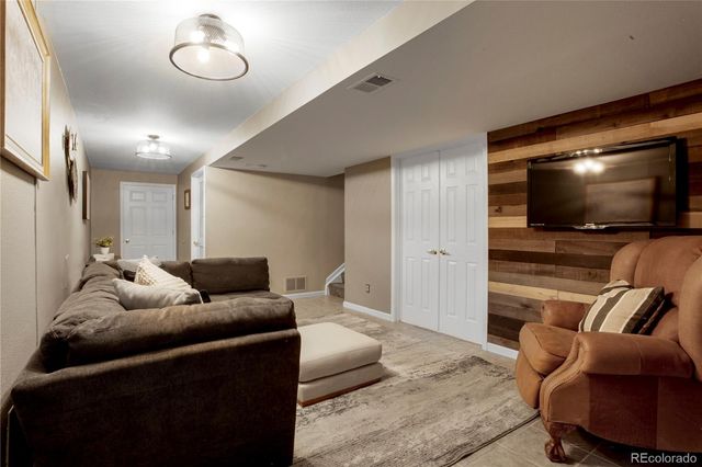 5555 E Briarwood Avenue 603, Centennial, CO 80122