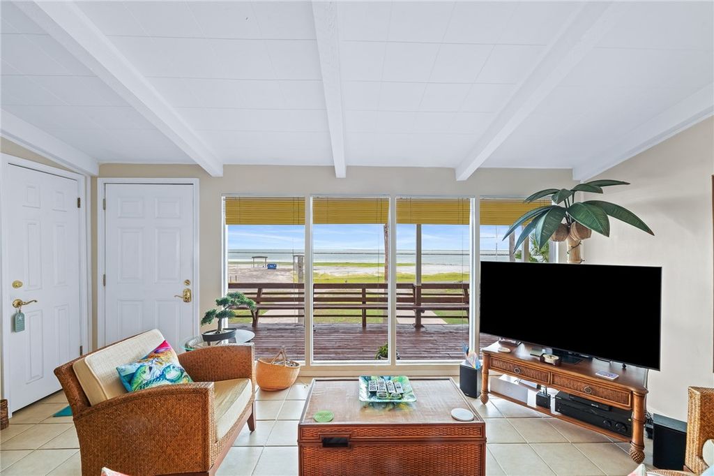 715 Bayshore Dr, Ingleside on the Bay, TX 78362 — photo 5