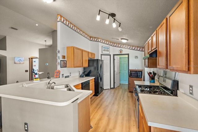 112 ROYAL RIDGE DRIVE, Davenport, FL 33837