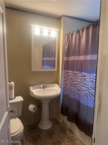 942 E 130th Street, Cleveland, OH 44108