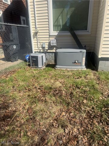 942 E 130th Street, Cleveland, OH 44108