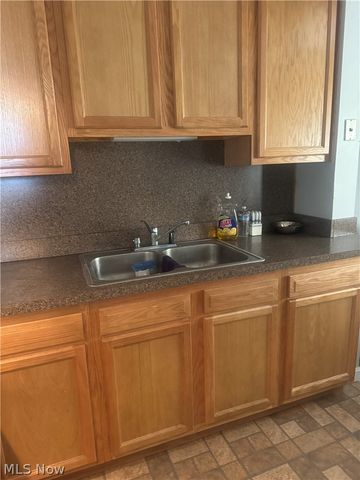 942 E 130th Street, Cleveland, OH 44108