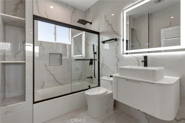 1241 Reese Place 102, Burbank, CA 91506