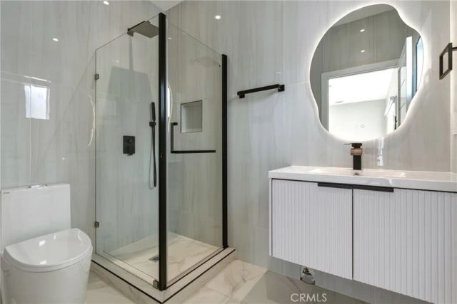 1241 Reese Place 102, Burbank, CA 91506