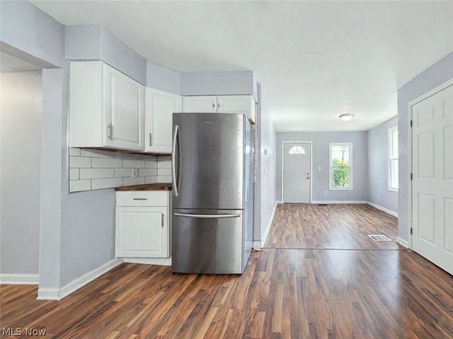 15562 Portage Street, Doylestown, OH 44230