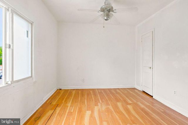 404 36TH ST NE, Washington, DC 20019