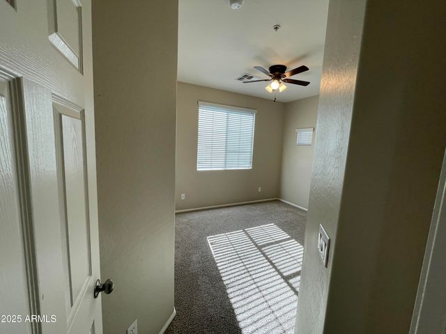 982 E CORRAL Street, Avondale, AZ 85323