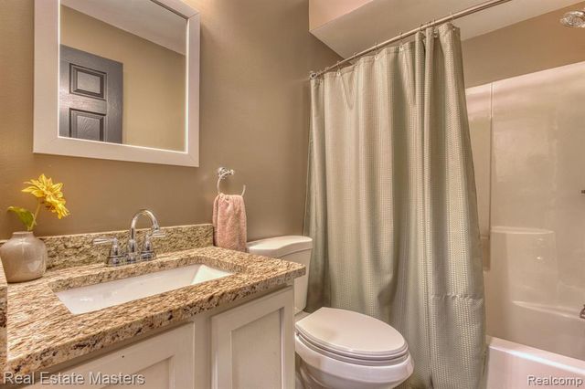 57280 Decora Park Boulevard, New Haven, MI 48048