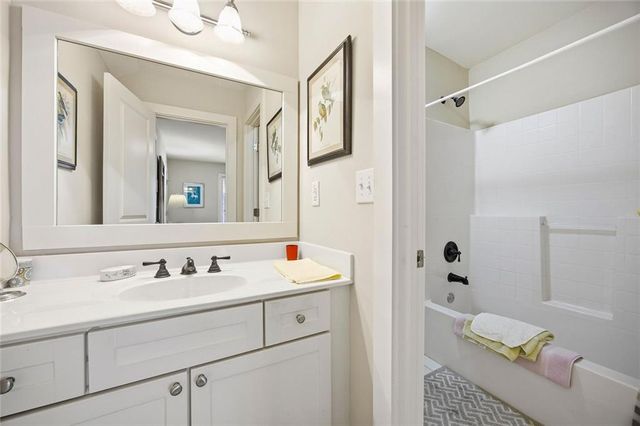 268 Mission Oak Drive, Grayson, GA 30017