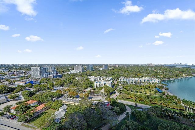 601 NE 36th St 1908, Miami, FL 33137