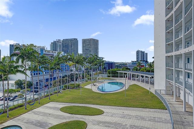 601 NE 36th St 1908, Miami, FL 33137