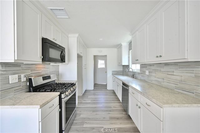 4191 Farquhar Avenue, Los Alamitos, CA 90720