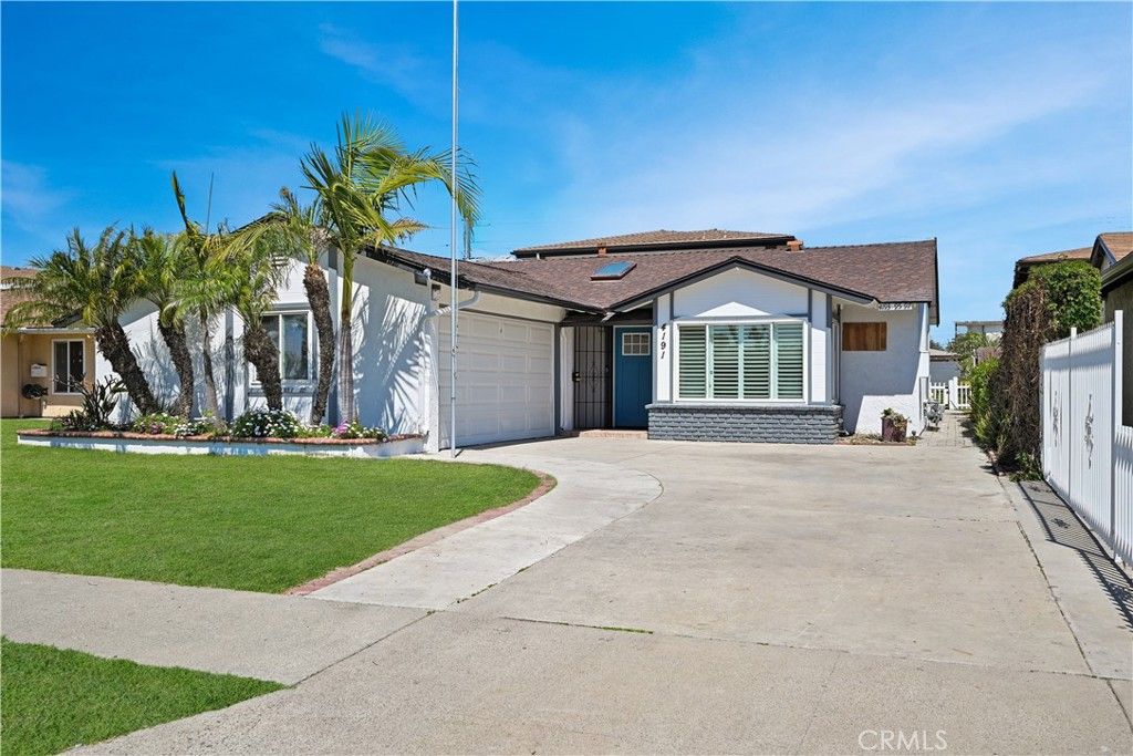 4191 Farquhar Avenue, Los Alamitos, CA 90720