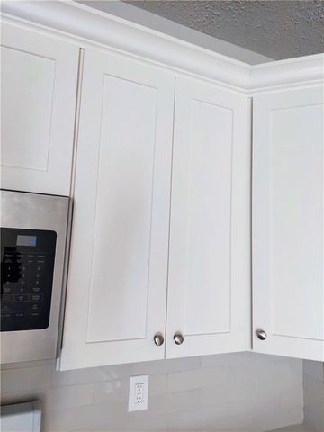 1744 Stanwood NW Drive, Kennesaw, GA 30152