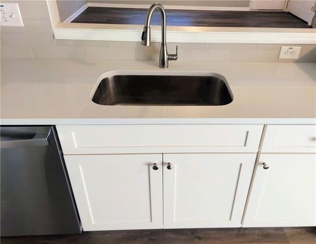 1744 Stanwood NW Drive, Kennesaw, GA 30152