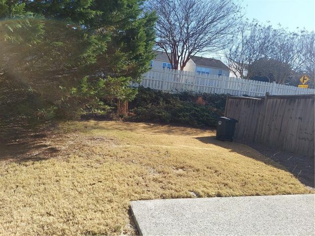 1744 Stanwood NW Drive, Kennesaw, GA 30152