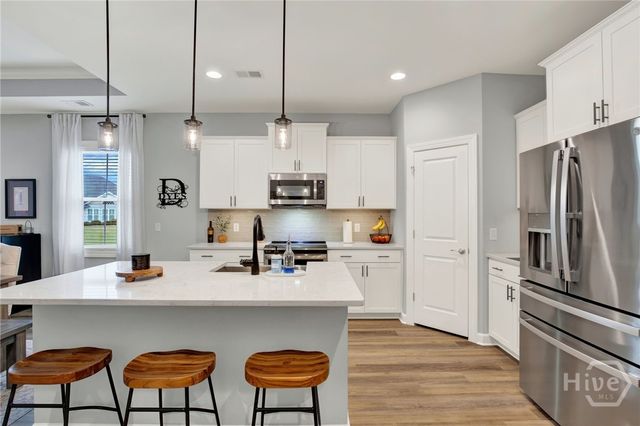 137 Waterside Lane, Pooler, GA 31322