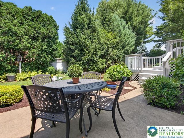5463 Doris Drive, Upper Macungie Twp, PA 18106