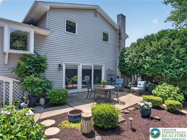 5463 Doris Drive, Upper Macungie Twp, PA 18106