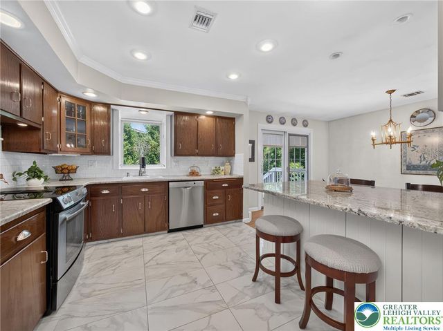 5463 Doris Drive, Upper Macungie Twp, PA 18106