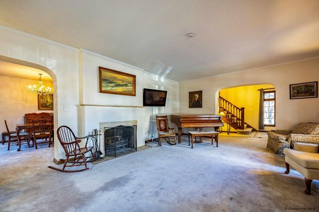 1306 E IVINSON AVE, Laramie, WY 82070