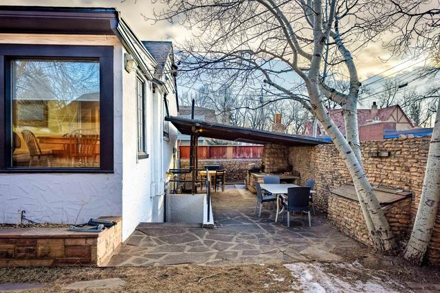 1306 E IVINSON AVE, Laramie, WY 82070