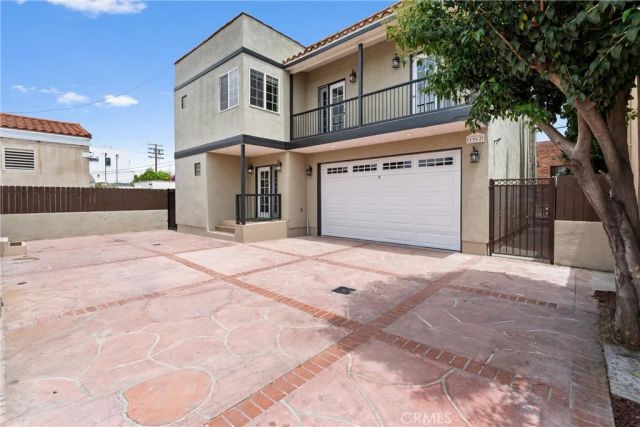 1960 Chariton Street, Los Angeles, CA 90034