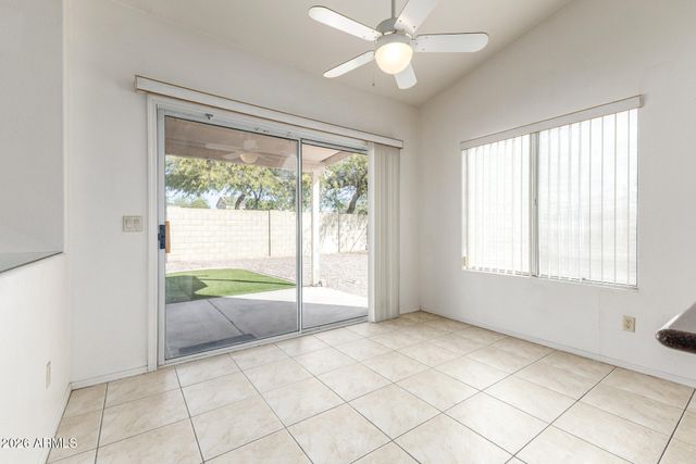 5538 W Fallen Leaf Lane, Glendale, AZ 85310