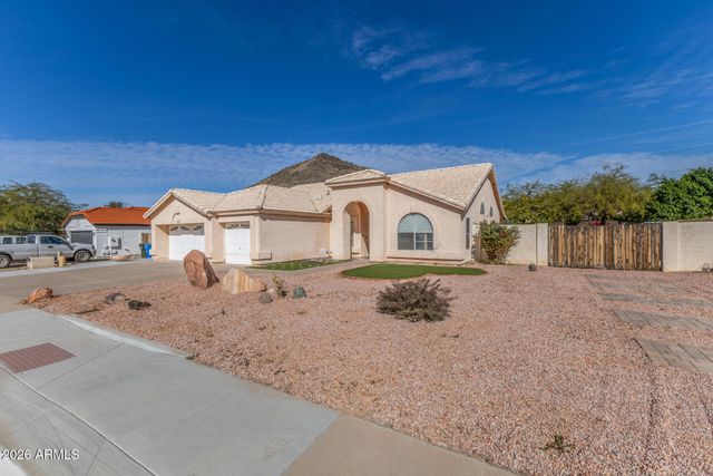 5538 W Fallen Leaf Lane, Glendale, AZ 85310