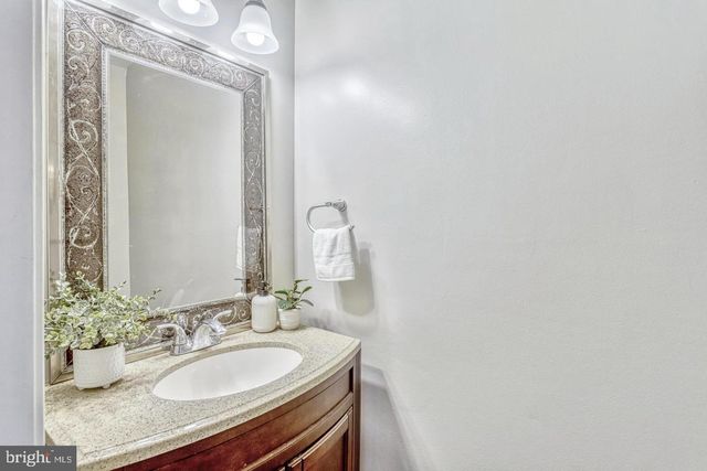12163 PRESIDIO WAY, Woodbridge, VA 22192