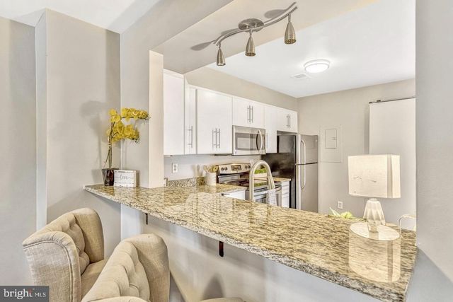 12163 PRESIDIO WAY, Woodbridge, VA 22192