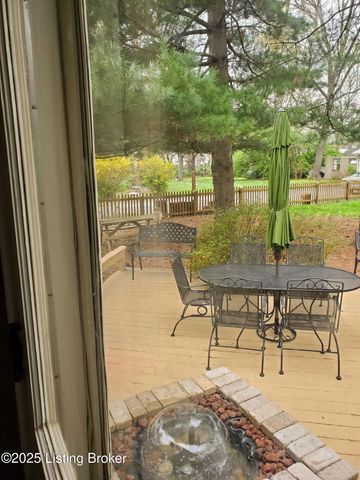 2923 Avon Rd, Louisville, KY 40220