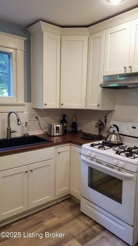 2923 Avon Rd, Louisville, KY 40220